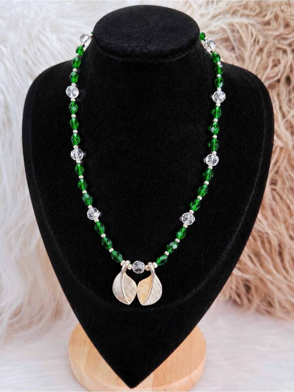 Bohemian Chic vintage Silvertone and Green Leaf Necklace